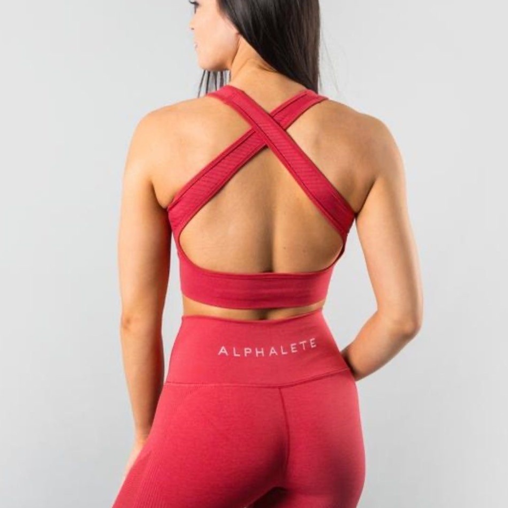 Alphalete Revival Sports Bra
